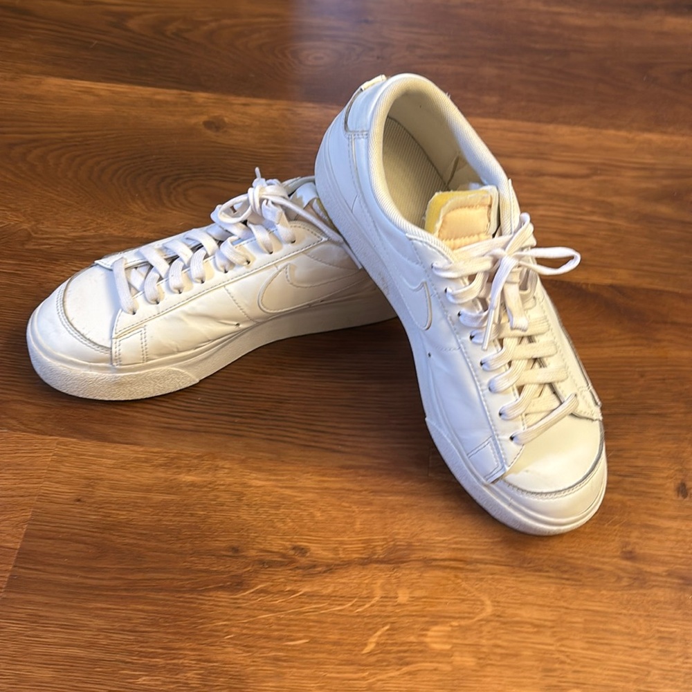 Nike White Low-Top Athletic Sneakers